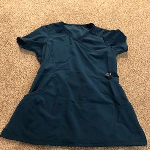 Cherokee Infinity Scrub Top